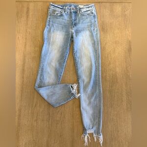 Frayed Hem Light Blue Women's Skinny Jeans